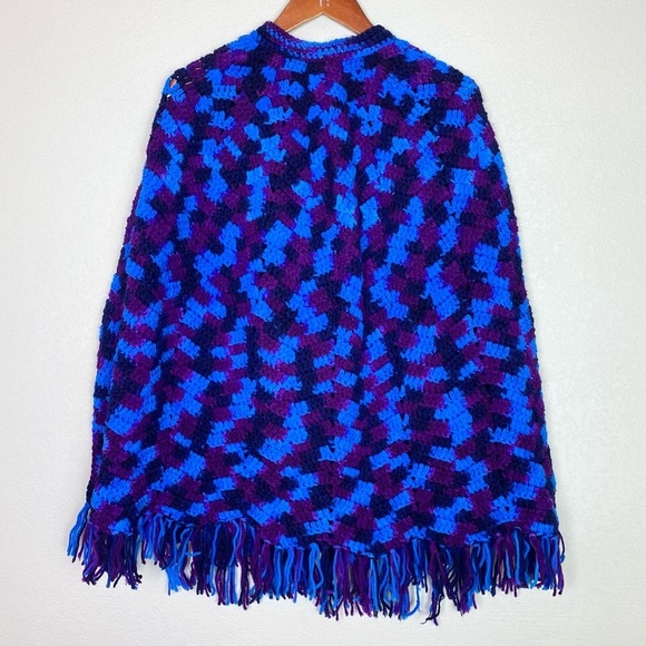 Vintage Handmade Knit Button Front Blanket Poncho - Picture 4 of 5